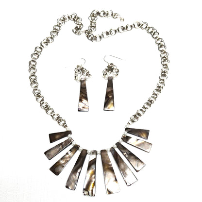 Necklace, "Fan" Design